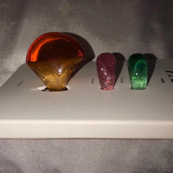 Zara 3PC Chunky Acrylic Ring Set Green, Purple & Amber 2 Size 5.5 1 Size 7 NWT - Picture 6 of 15